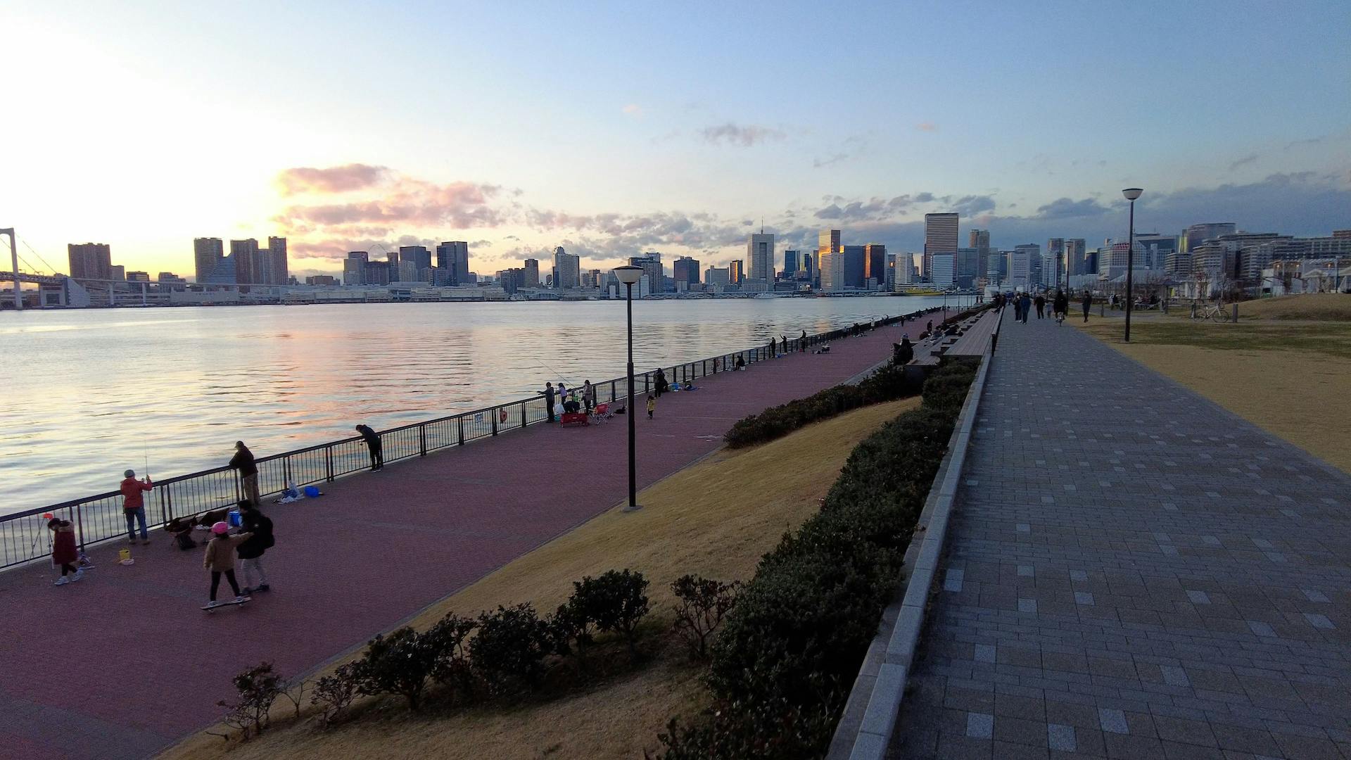 夕焼けが綺麗 豊洲大橋 豊洲ぐるり公園 はぴとれ